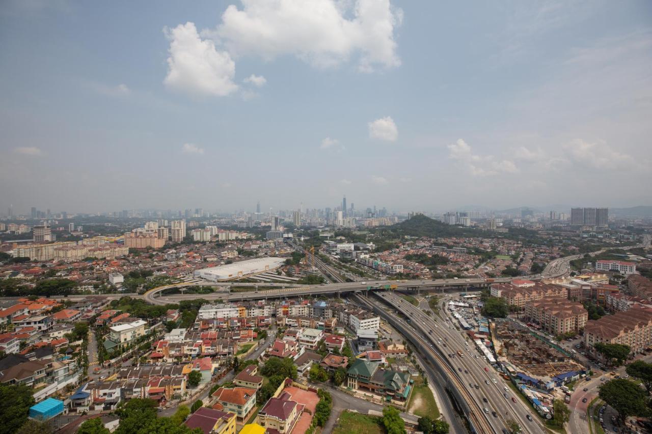 Eko Cheras Residences By Cobnb