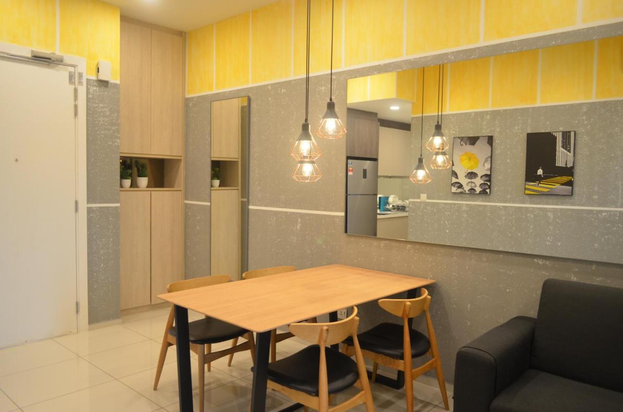 The Robertson By Kl Moonlight Suites Bukit Bintang Bed & Breakfast Kuala Lumpur
