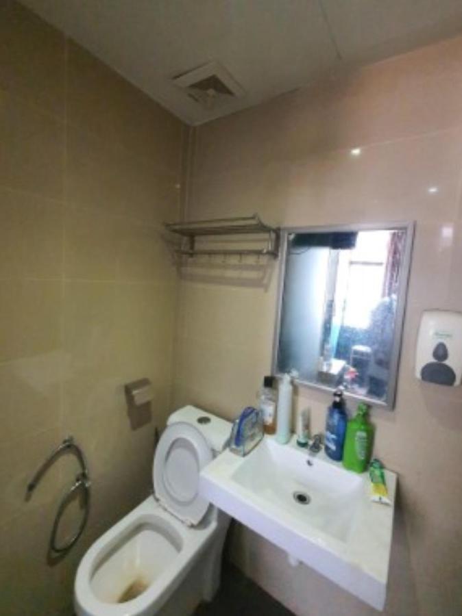 Oyo 89837 Ocean 77 Hotel 2*