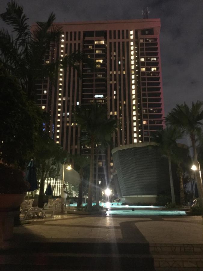 Rotana Apartments At Times Square Kl 4*
