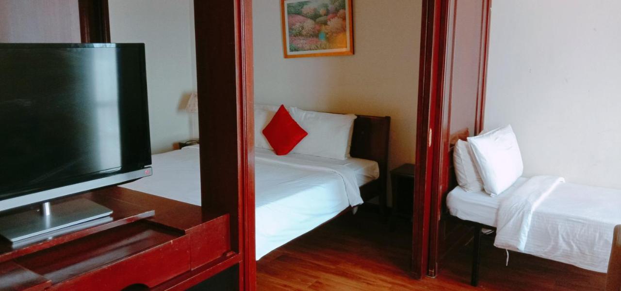 Rotana Apartments At Times Square Kl 4*