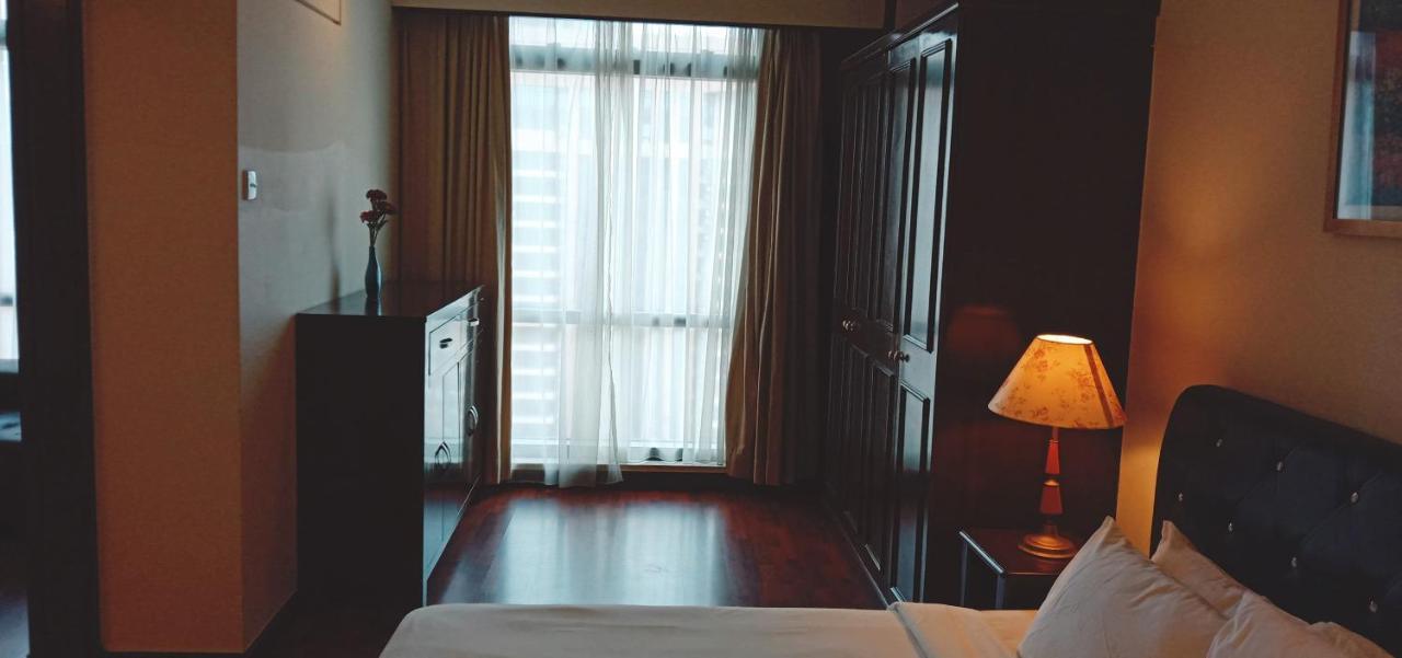 Rotana Apartments At Times Square Kl Aparthotel