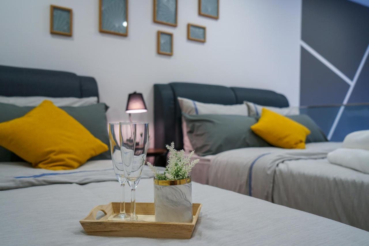 Ekocheras Designer Loft By Tetris @