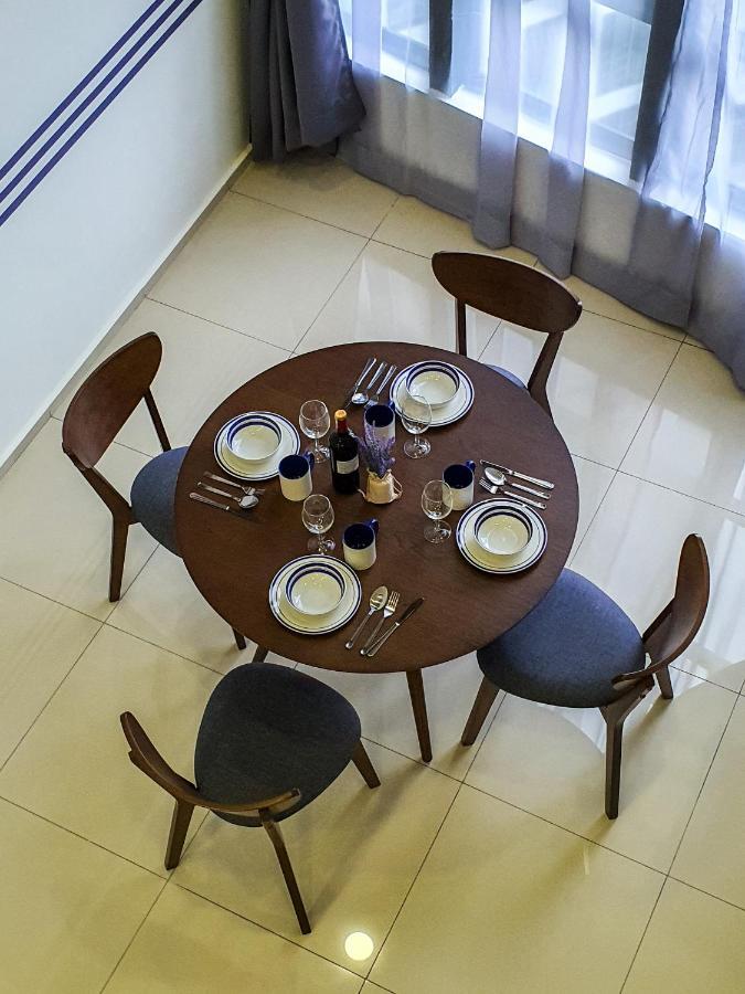 Ekocheras Designer Loft By Tetris @ *