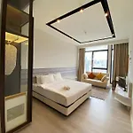 Expressionz Professional Suite Klcc