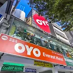 Oyo 334 Everest Hotel