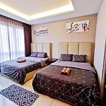 Sky Pool Stylish Suite 2-7Pax At Kl City