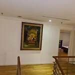 Raymond Suites At Berjaya Times Square