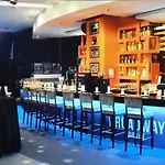 Bintang Service Suite At Times Square