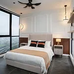Scarlet Suites Klcc By Sunz Living