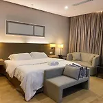 M Vertica Room - Walk To Cheras Maluri Mrt And Lrt Station