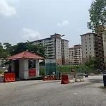 Low Budget Supersinglebed Bedroom In Aman Puri, Kepong
