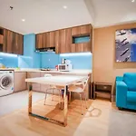 D Majestic Hosted By Tcl Home 3191