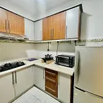 8 Pax Homestay Near Axiata Arena & Pavilion 2