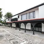 Kl Townhouse Villa By Lilyandloft
