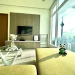 Lovely 2&3Bedrooms Condo Klcc And Kl Tower View