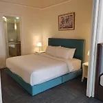 Kl Continew Suite At Times Square