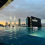 Eaton Service Apartment At Klcc
