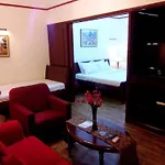 Kl Special Suite At Times Square