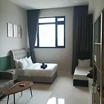 Chambers Suite By Cherry Homes