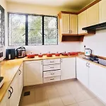 Bali Modern Style Villa Up To 20Pax In Kl