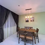 Summer Suites Studio With Balcony Nearby Kl City Centre