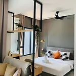 Luchentia Residence Bbcc Lalaport Kl
