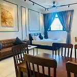 Chambers Residence Klcc Service Suites 1