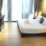 Star Residences Home Stay Near By Klcc