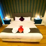 The Klcc Suite Platinum