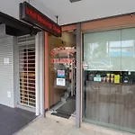 Oyo 90173 Hotel Mekong
