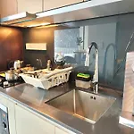 Scarletz Suites Klcc By City Home