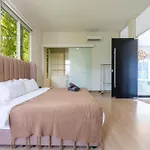 Flame Of The Forest Retreat 38Pax 8R7B Pool Villa Kuala Lumpur