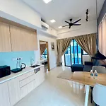 Colony Deluxe Suites Klcc