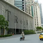 Exclusive The Troika Luxury Apartment