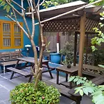 Travellers Palm Lodge