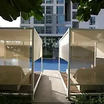 Robertson Premier Suites By Subhome