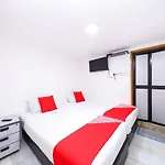 Oyo 334 Everest Hotel