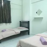 Moontel Homestay @ Vista Angkasa
