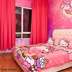 Hello Kitty Fans House