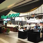Kl Gateway Pool Suites Near Mid Valley