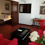 1Imbi Suites Times Square