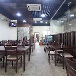 Zen Rooms Norbu Hotel