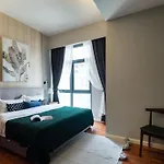 Tribeca 2Bedroom 3Min Walk To Bukit Bintang 2 Rooftop Pool