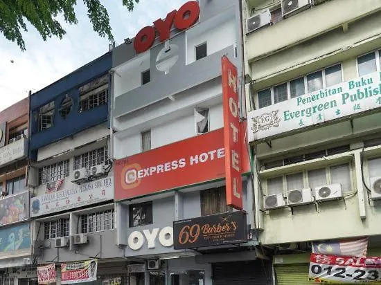 Q Express Hotel Maluri