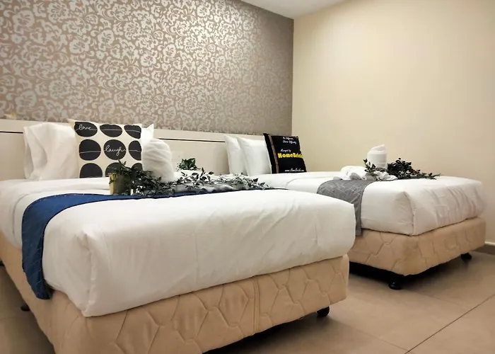 Bed & Pillow Sungei Wang, Kl
