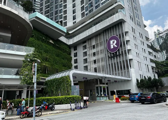 Orion Suites@ The Robertson Bukit Bintang