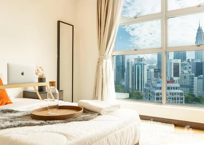 Suasana Bukit Ceylon Klcc