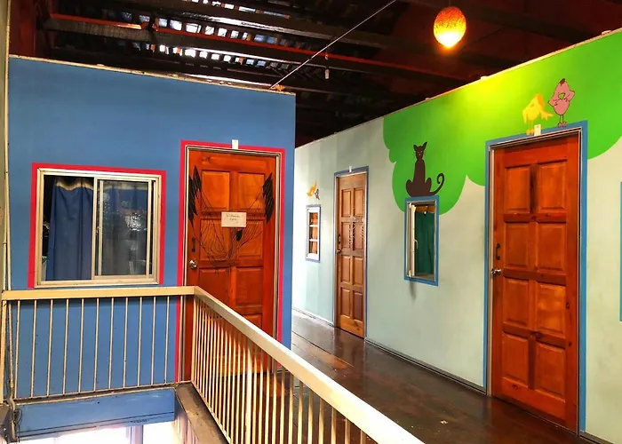Natalia Guesthouse Pasar Seni