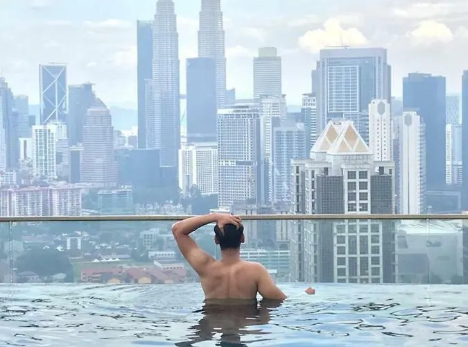 Kl Skyline At 34 & Rooftop Infinity Skypool